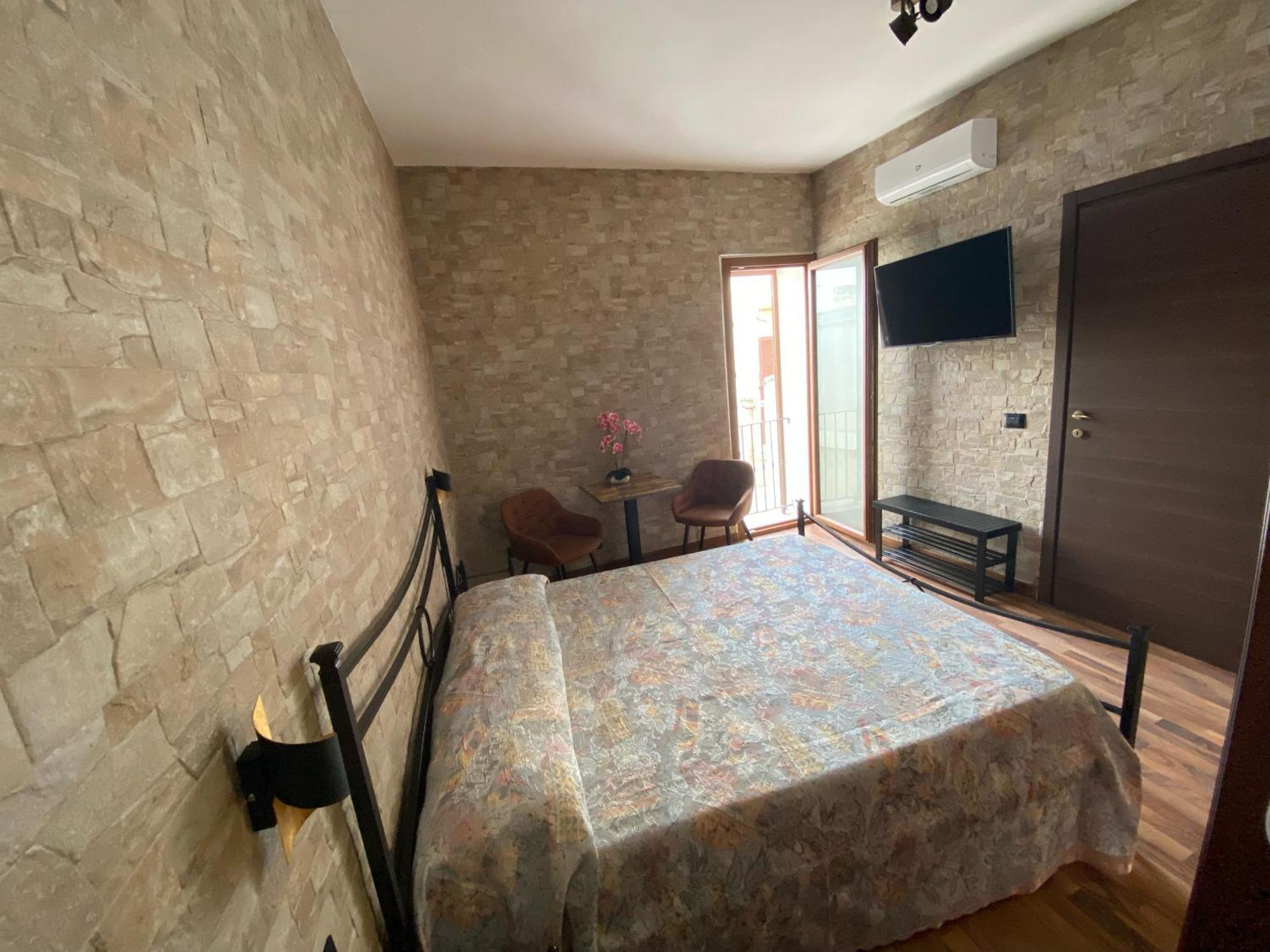 Uria Rooms & Suite B&B Vieste Exterior photo